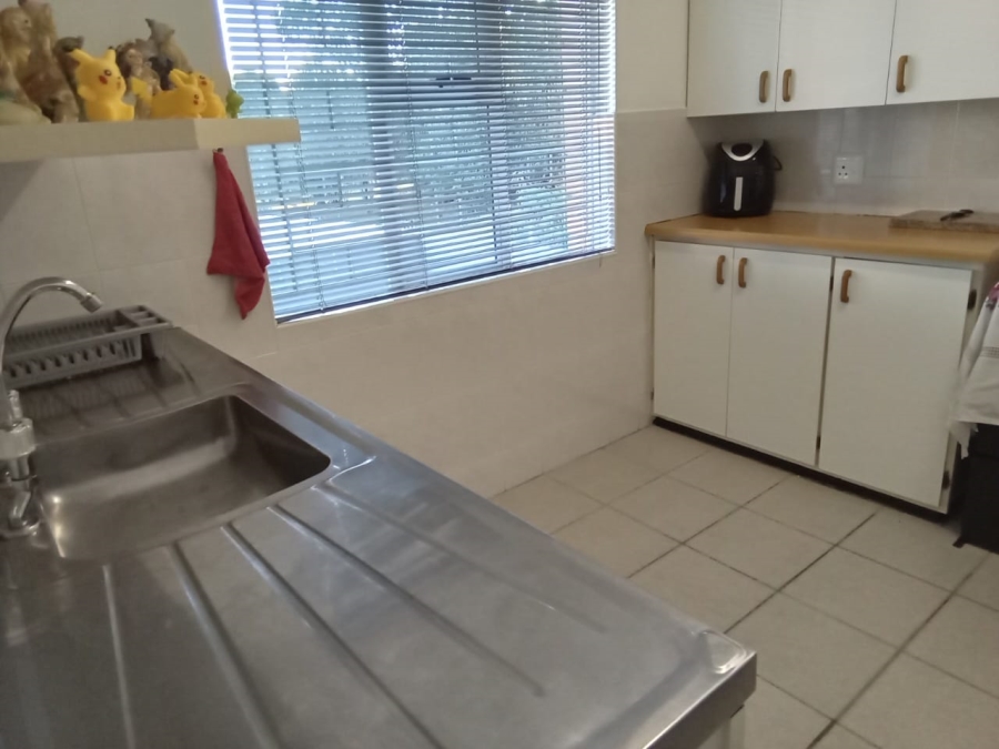 2 Bedroom Property for Sale in College Hill Eastern Cape